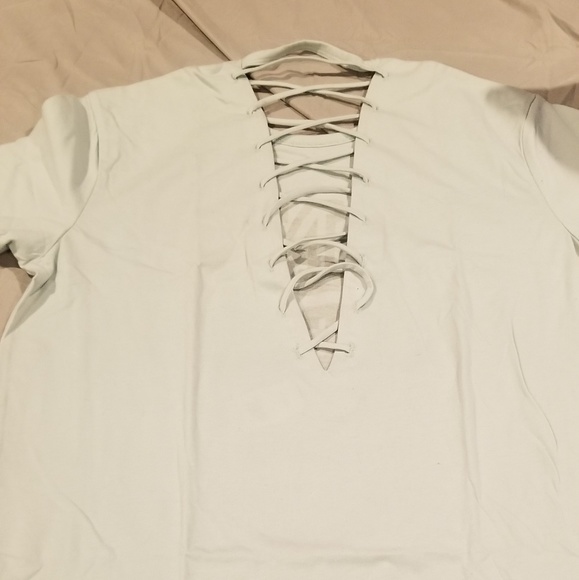 VS Pink Tee Size XS - Picture 2 of 5